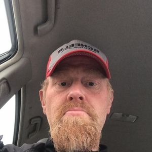 Meet your Posher, Dustin